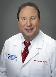 Bruce Pierce MD, OBGYN and DaVinci robotic surgeon, Lawrenceville, Princeton and Penn Medicine Princeton Medical Center